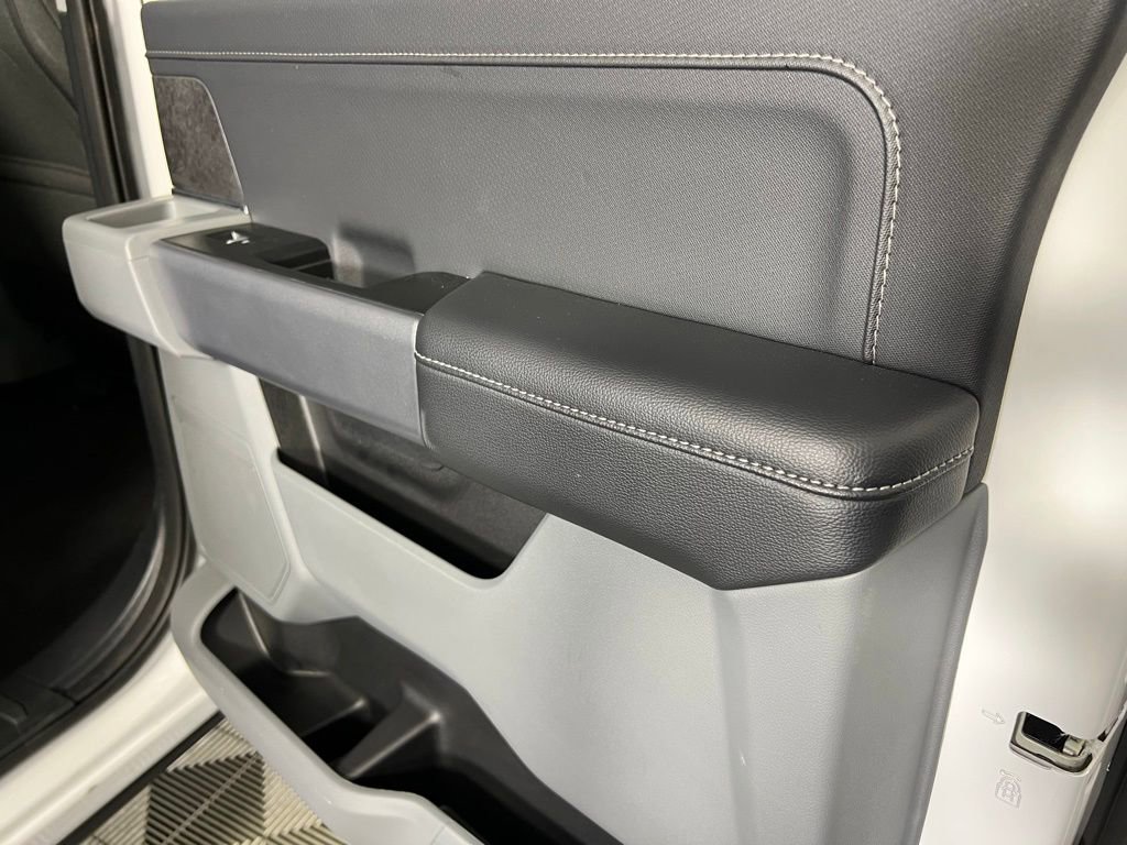 Used 2025 Ford F150 XLT w/ Equipment Group 301A Standard image 26