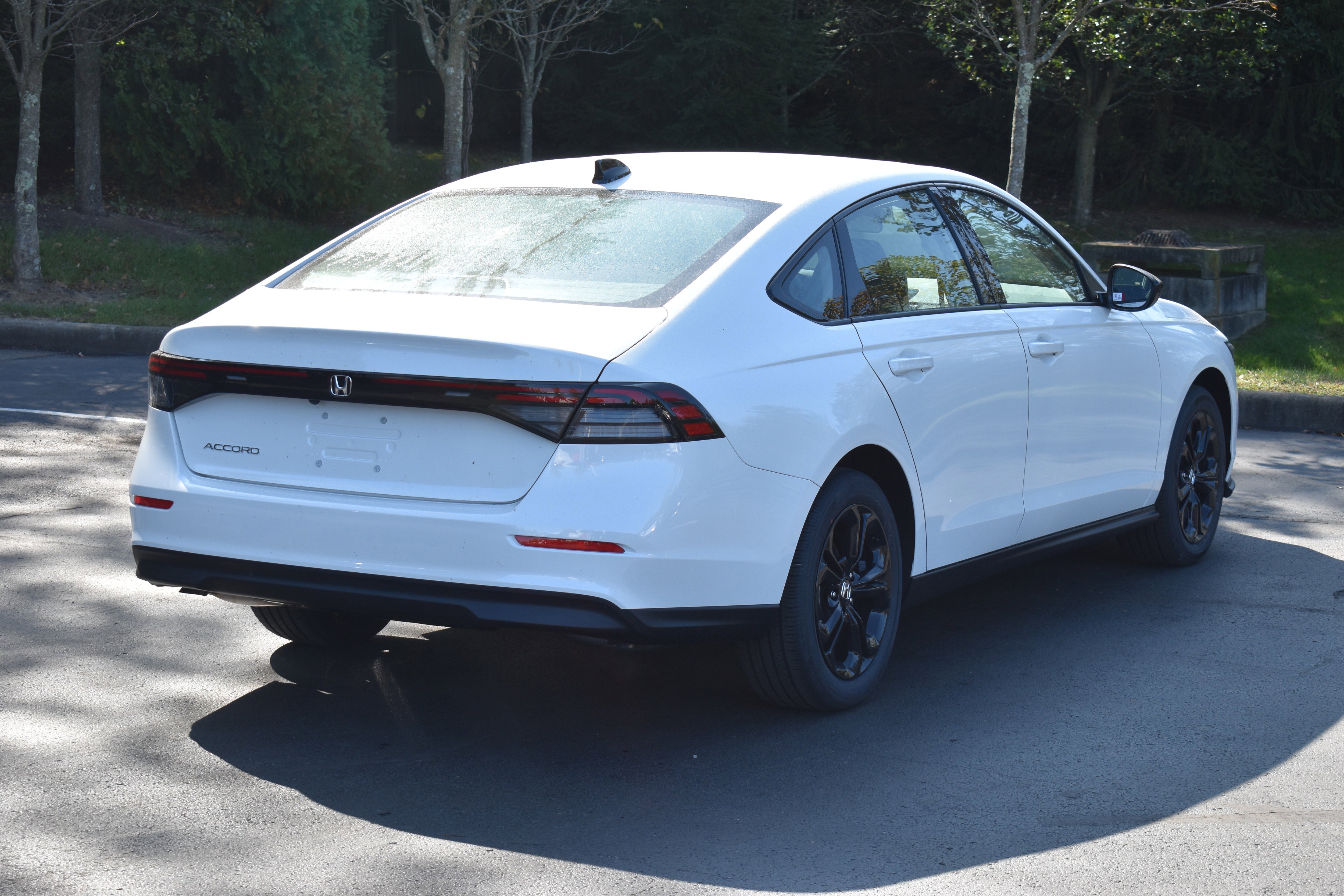 New 2025 Honda Accord SE image 8