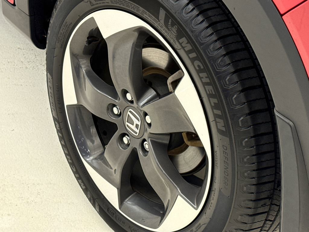 Used 2018 Honda HR-V EX image 11