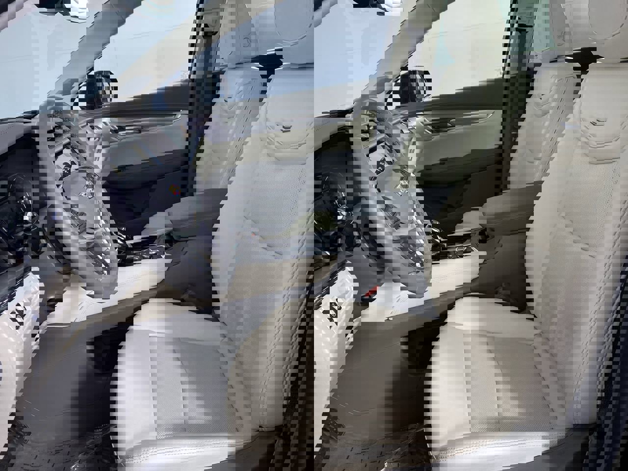 Certified 2023 Cadillac XT5 Premium Luxury image 12