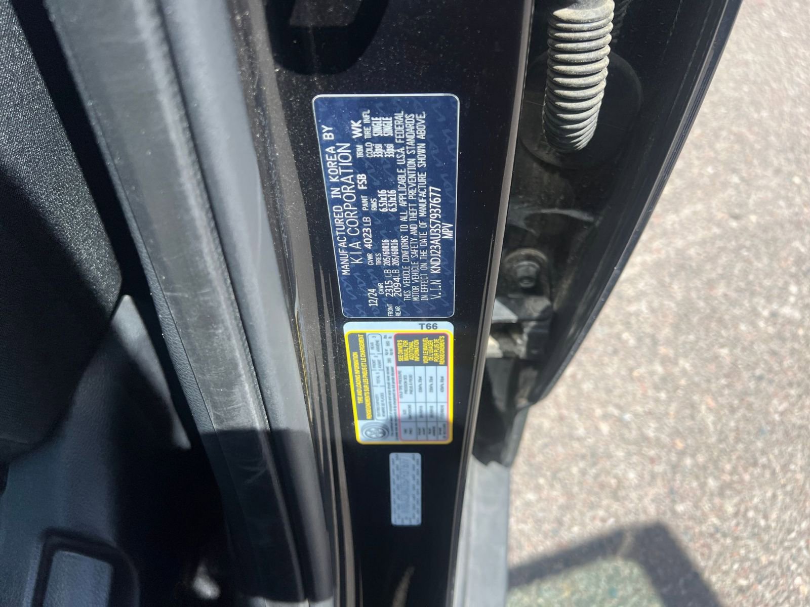 Used 2025 Kia Soul LX w/ LX Technology Package FWD image 29
