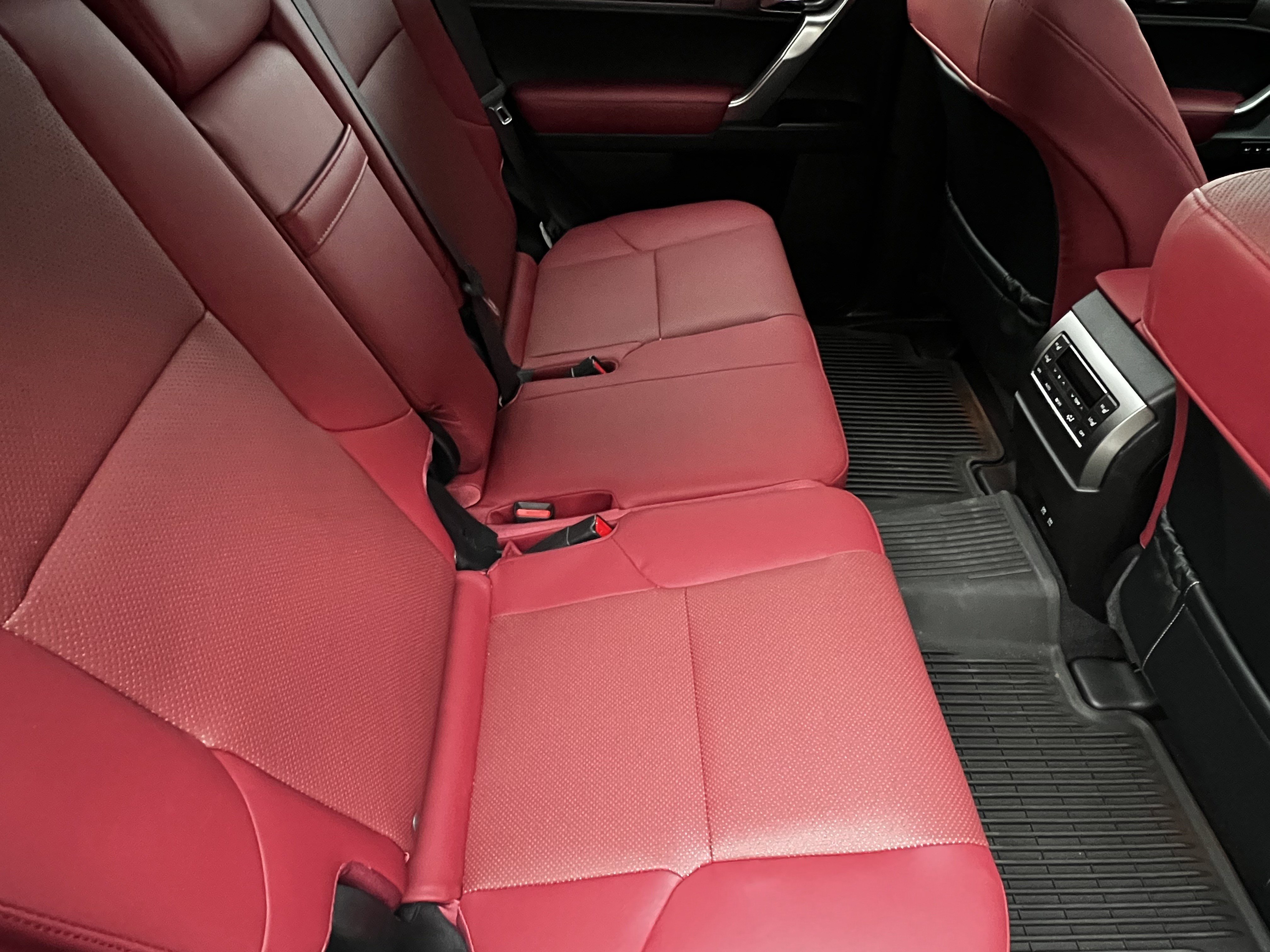 Used 2023 Lexus GX 460 Premium w/ Premium Package AWD/4WD image 40