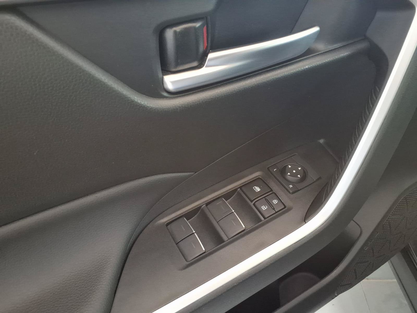 Used 2024 Toyota RAV4 XLE AWD/4WD image 20