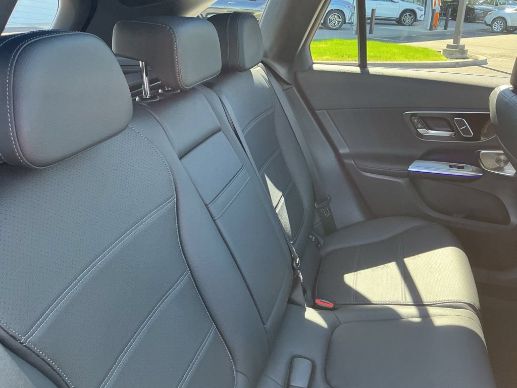 New 2026 Mercedes-Benz GLC 350e 4MATIC image 18