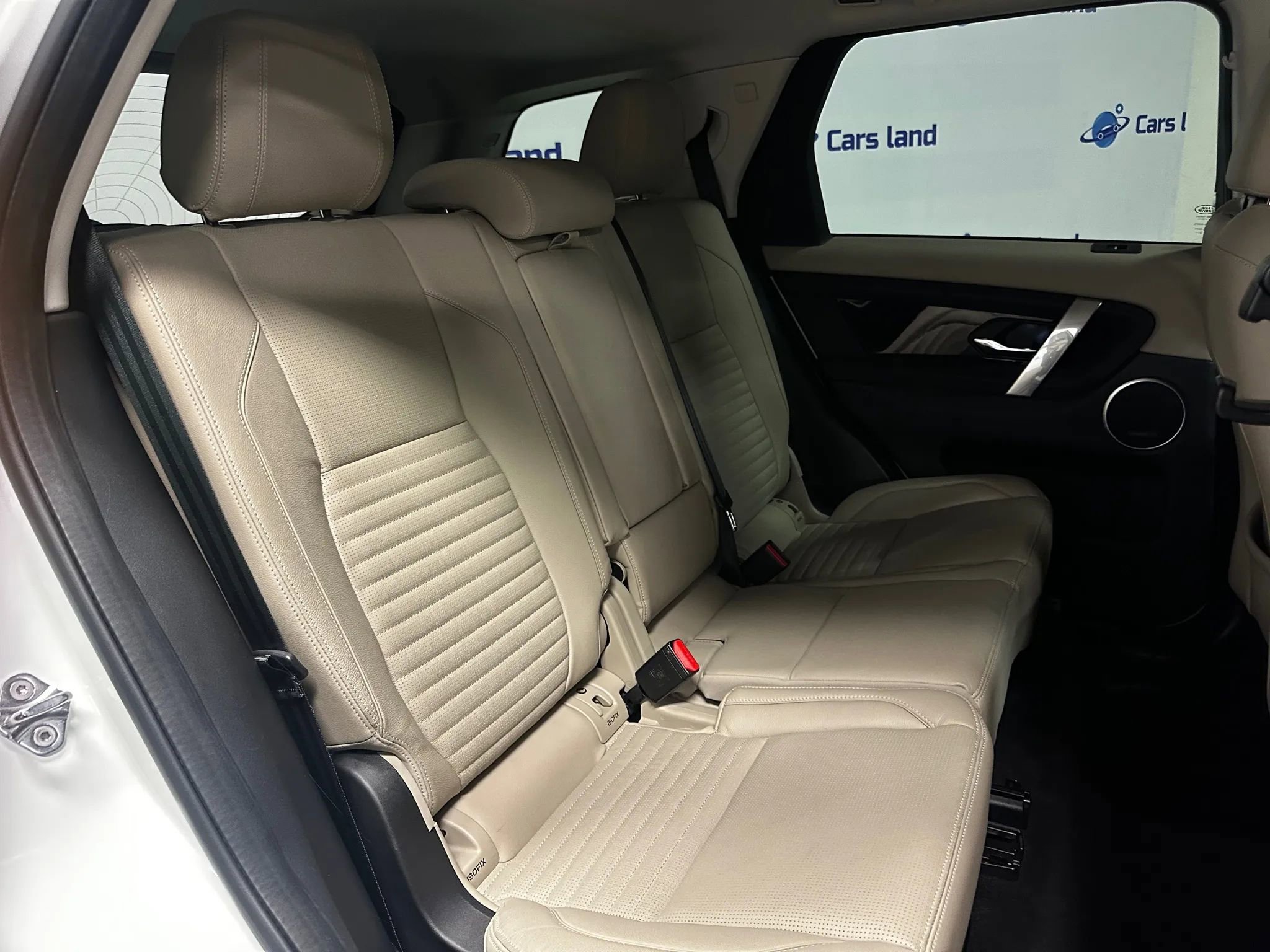 Used 2021 Land Rover Discovery Sport SE image 21