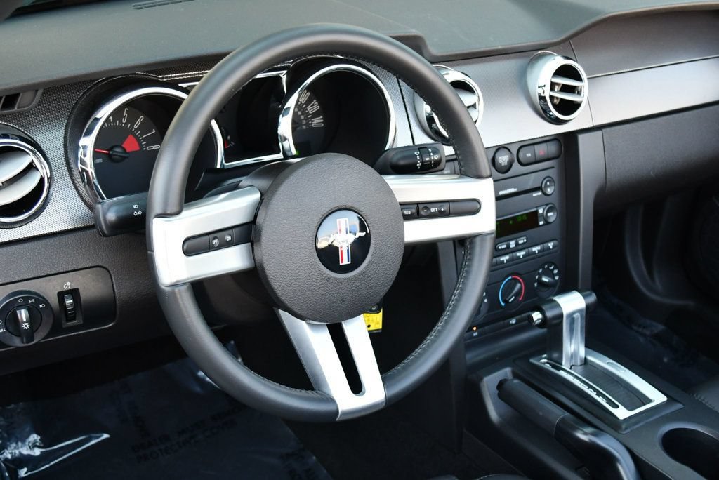 Used 2007 Ford Mustang GT RWD image 53