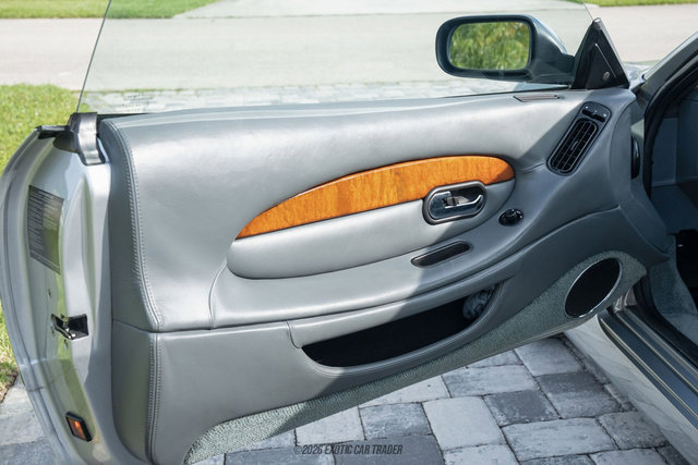 Used 2003 Aston Martin DB7 Vantage RWD image 19