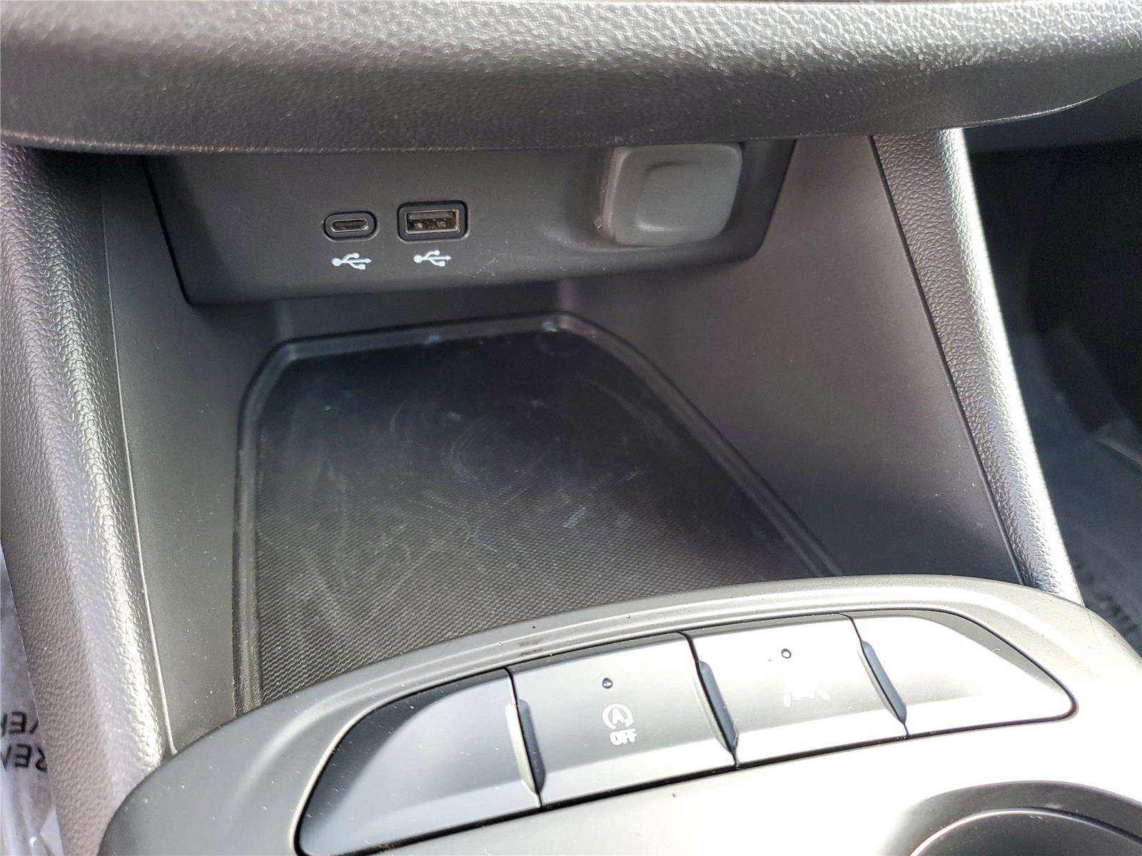 Used 2024 Buick Envista Preferred w/ Convenience I Package image 27