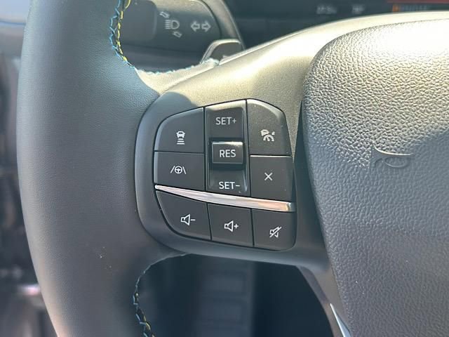 New 2025 Ford Maverick Lobo image 24