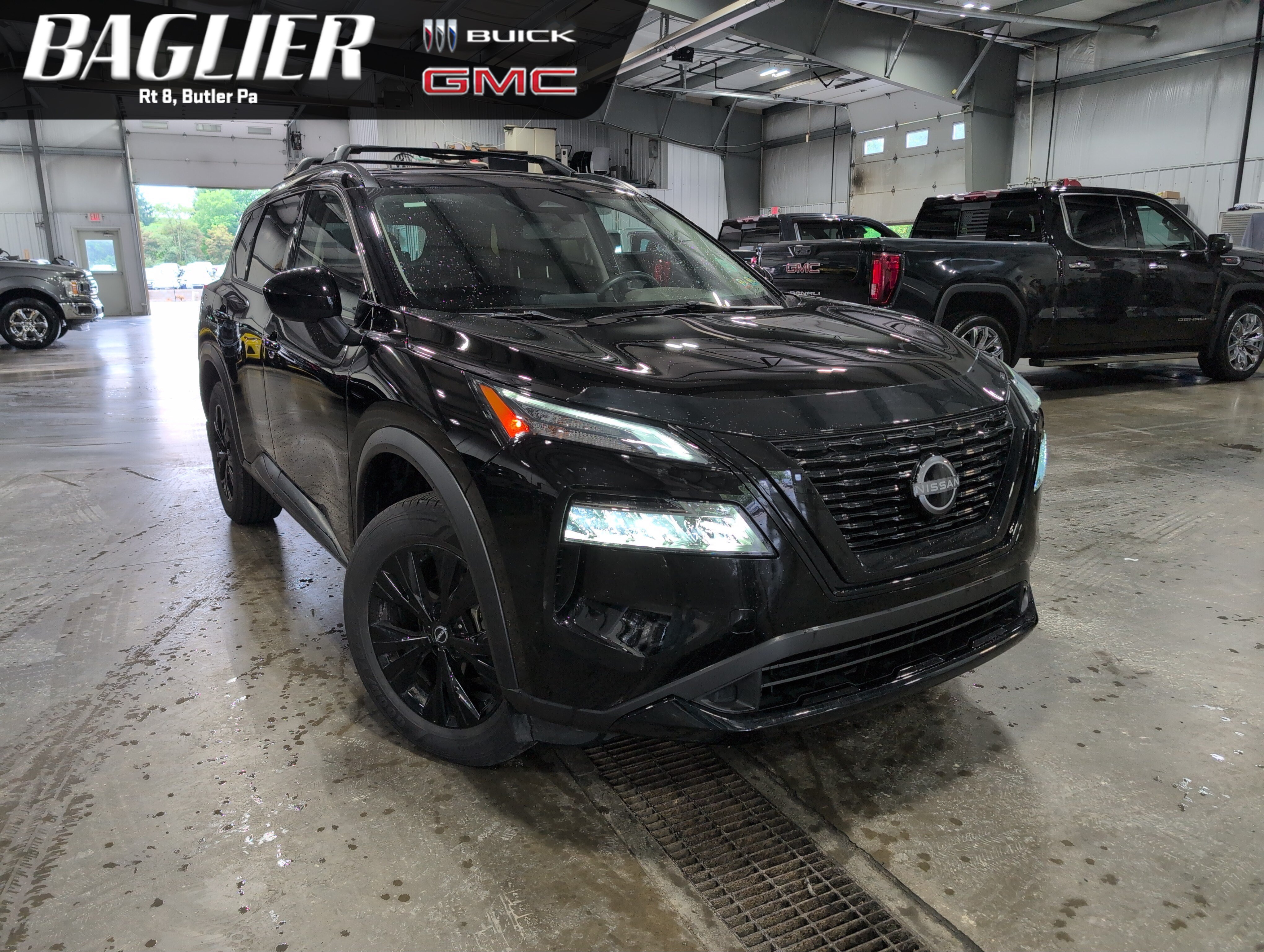 Used 2023 Nissan Rogue SV w/ SV Premium B Package