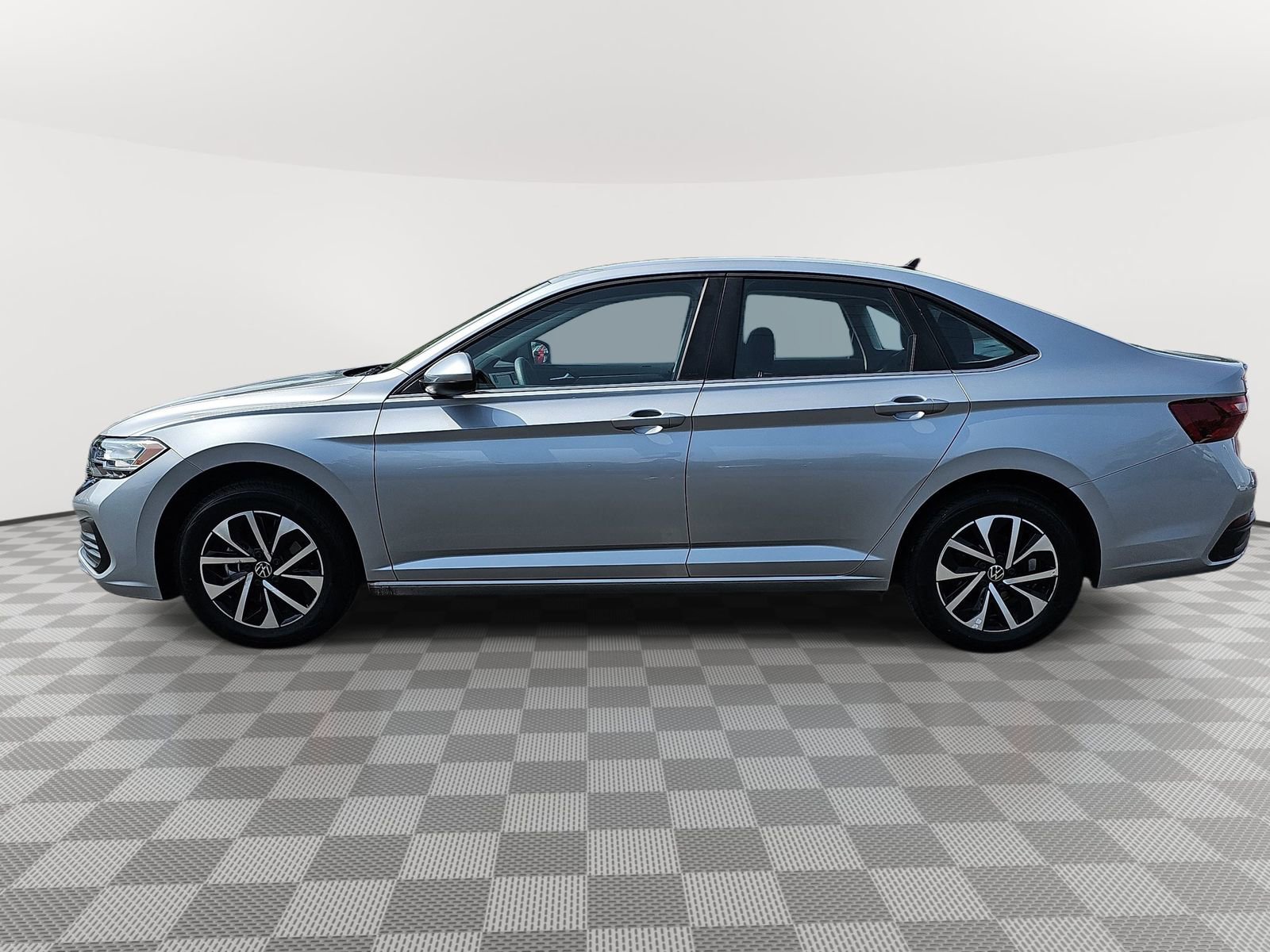 Used 2023 Volkswagen Jetta S image 8