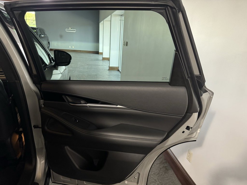 Used 2023 INFINITI QX60 Pure image 25