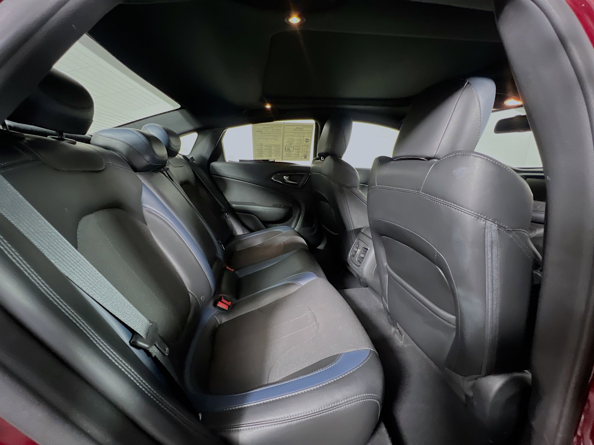 Used 2015 Chrysler 200 S w/ Navigation & Sound Group I FWD image 33