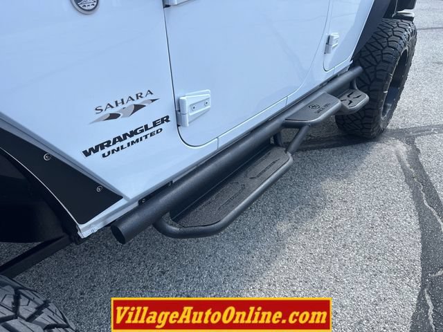 Used 2016 Jeep Wrangler Unlimited Sahara w/ Connectivity Group AWD/4WD image 13