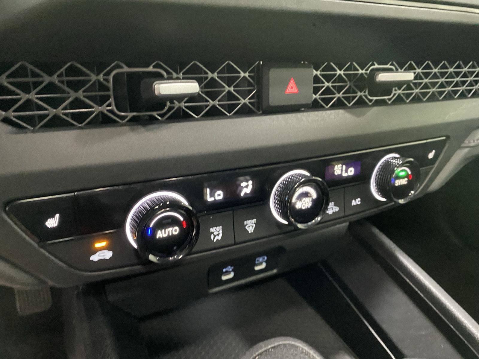 Certified 2023 Honda Accord EX image 24