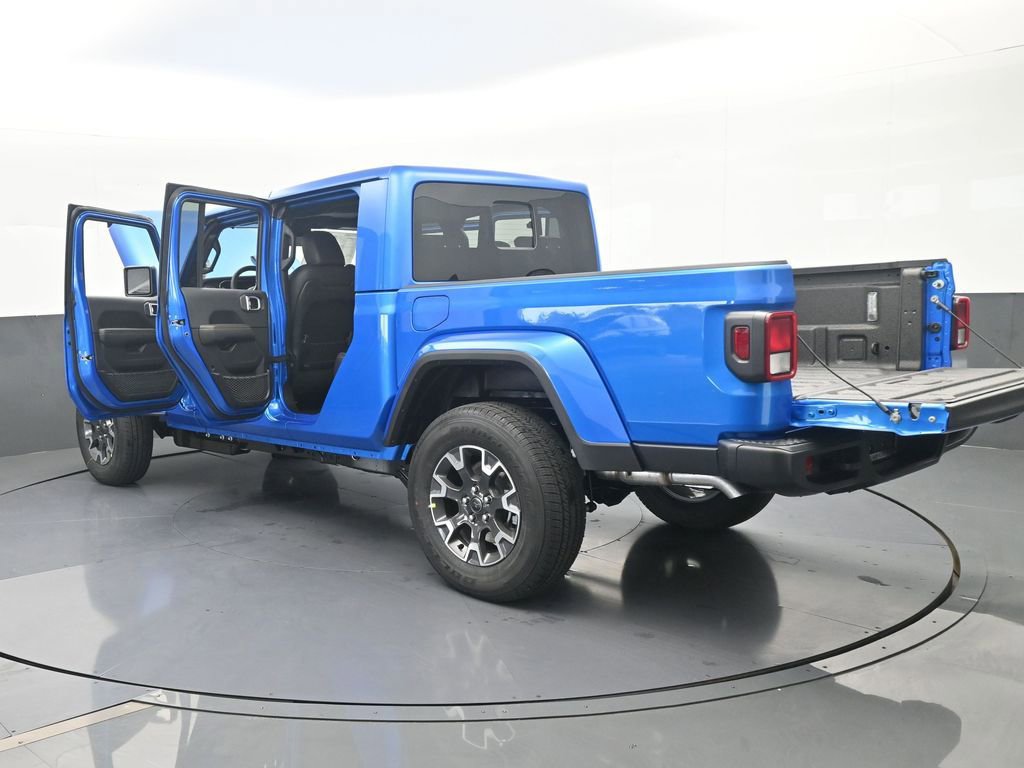 New 2026 Jeep Gladiator Sahara image 69