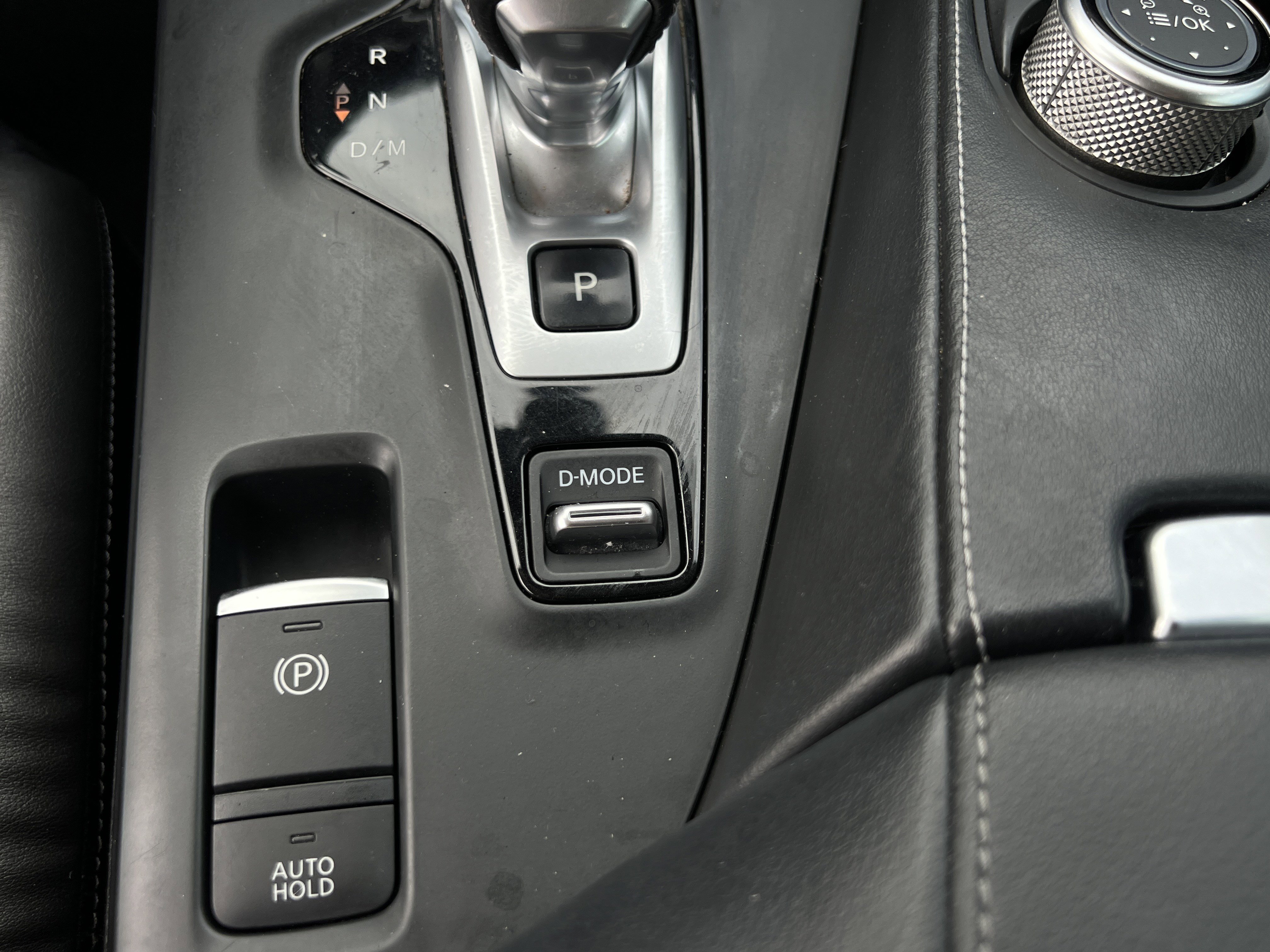 Used 2019 INFINITI QX50 Essential w/ Premium Heat Package image 25