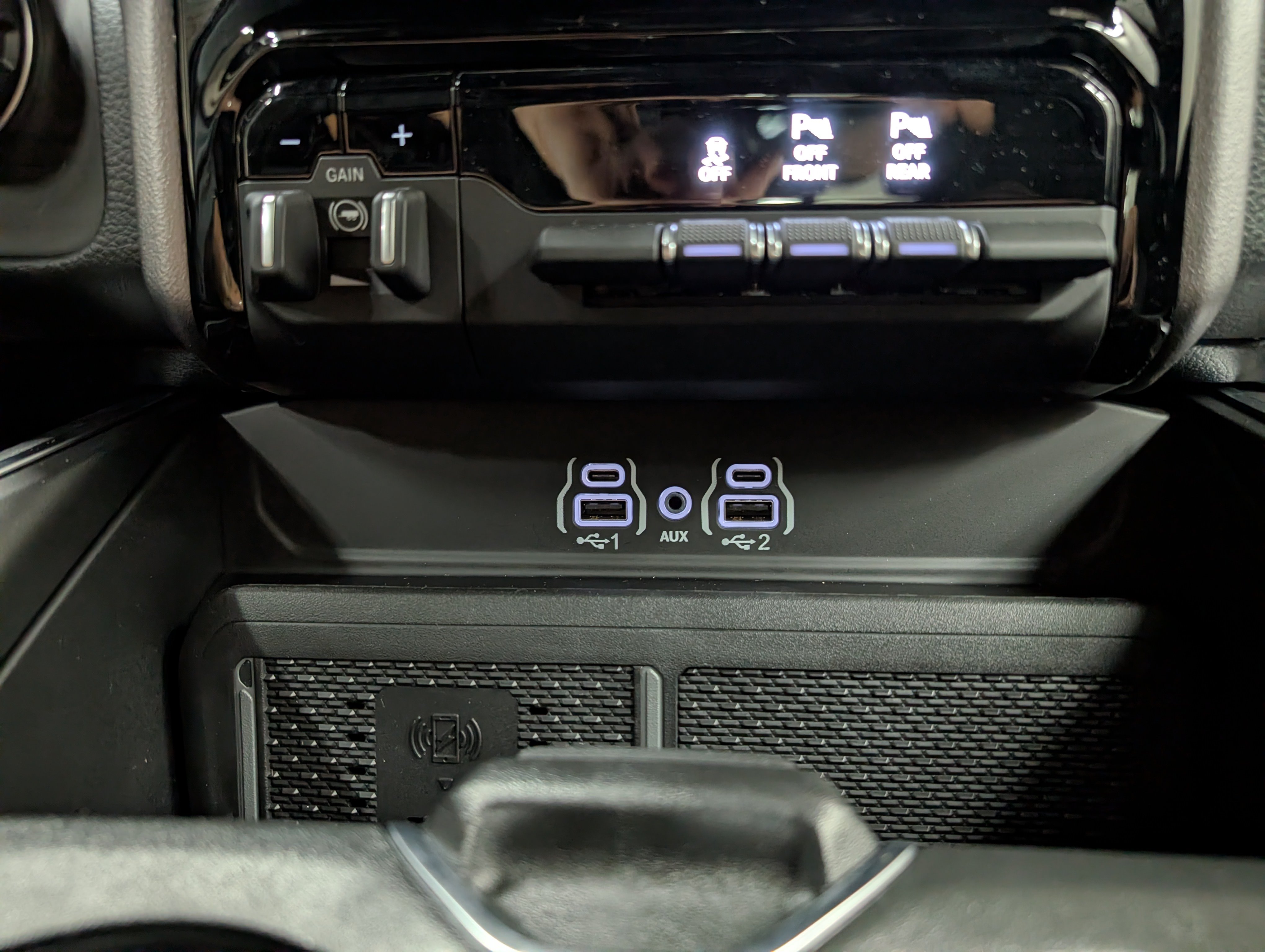 New 2026 RAM 1500 Big Horn AWD/4WD image 17