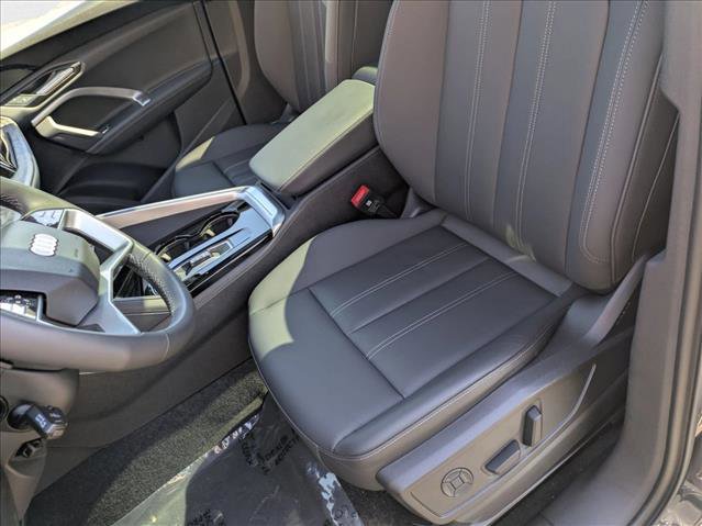 New 2025 Audi Q5 Premium image 15