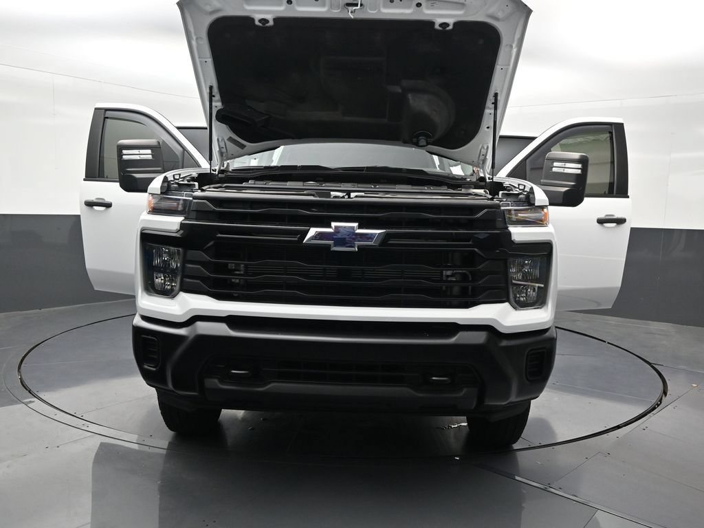 Used 2025 Chevrolet Silverado 3500 W/T AWD/4WD image 36