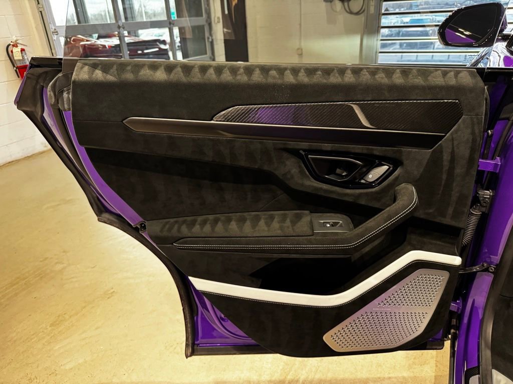 Used 2024 Lamborghini Urus Performante image 65