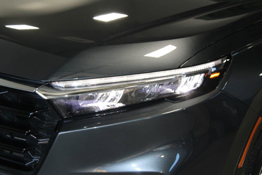 Used 2024 Honda CR-V EX image 2