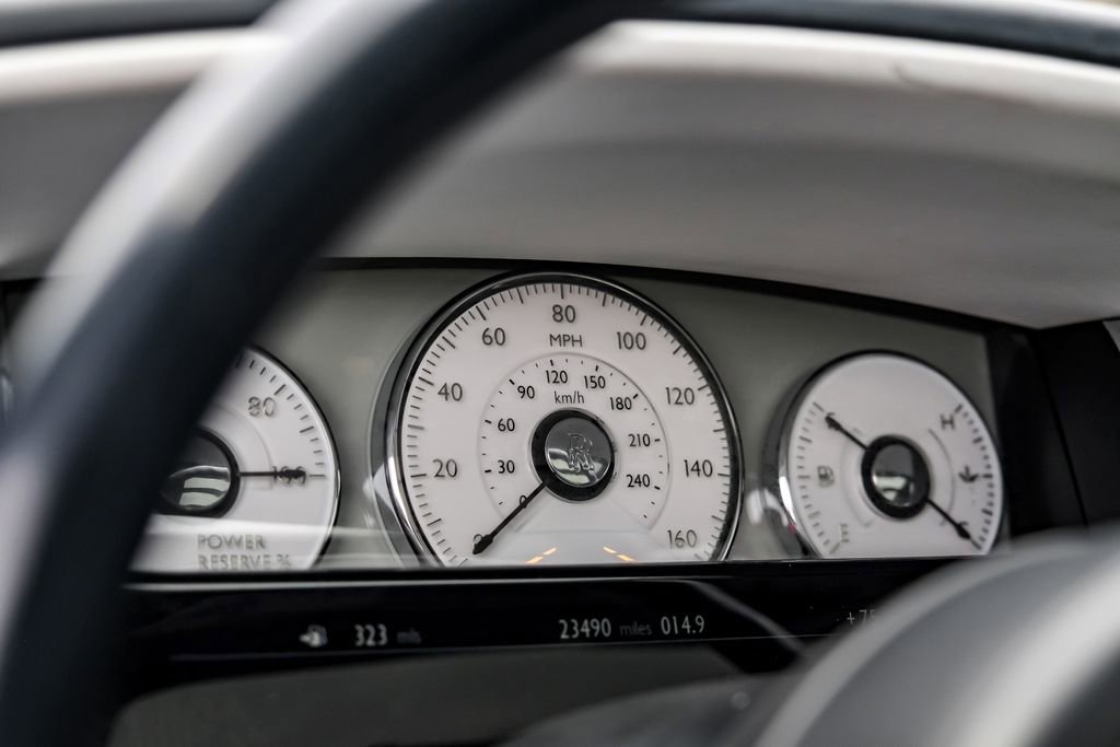 Used 2019 Rolls-Royce Ghost image 15