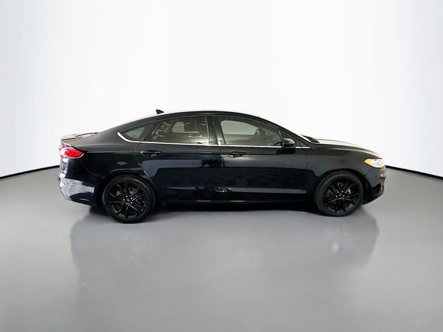 Used 2019 Ford Fusion SE w/ Equipment Group 151A image 8