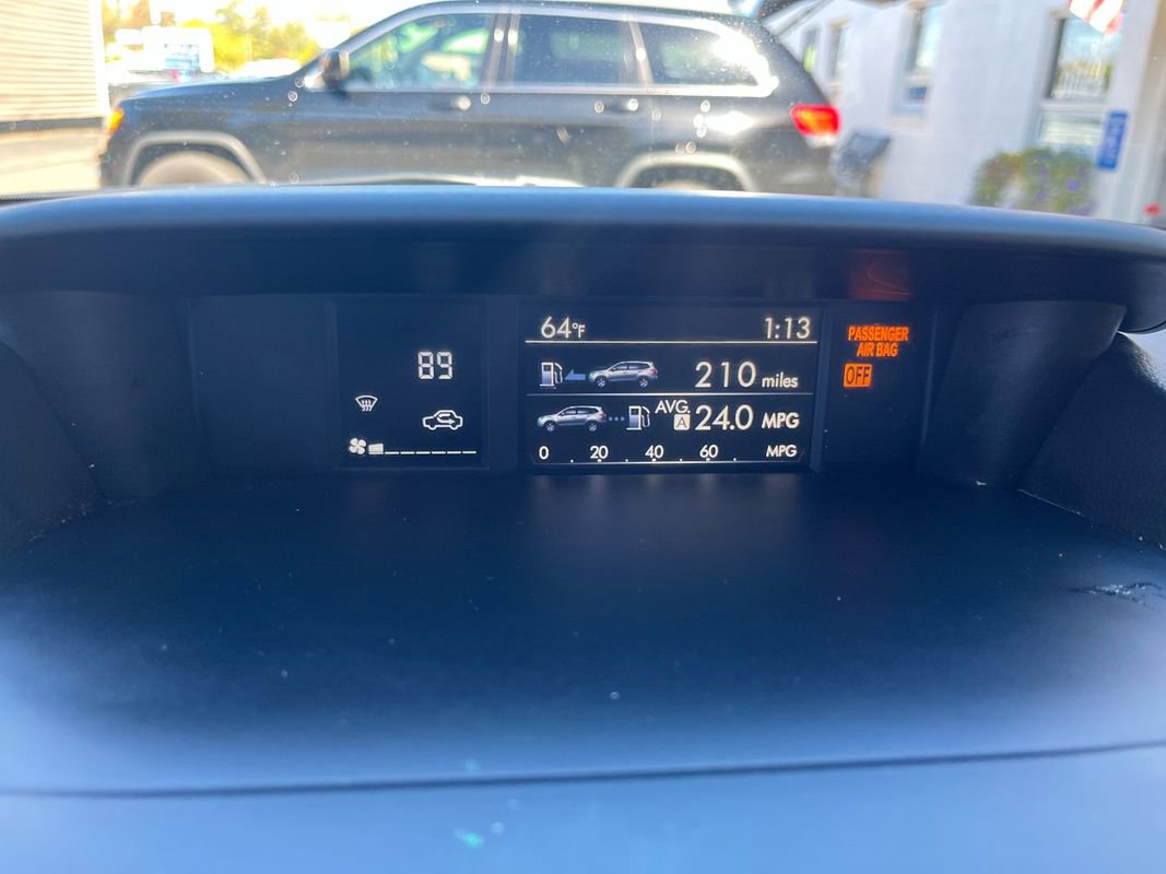 Used 2017 Subaru Forester 2.5i Premium image 9