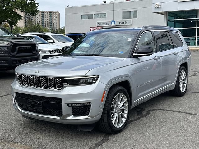 Used 2024 Jeep Grand Cherokee L Summit AWD/4WD image 6