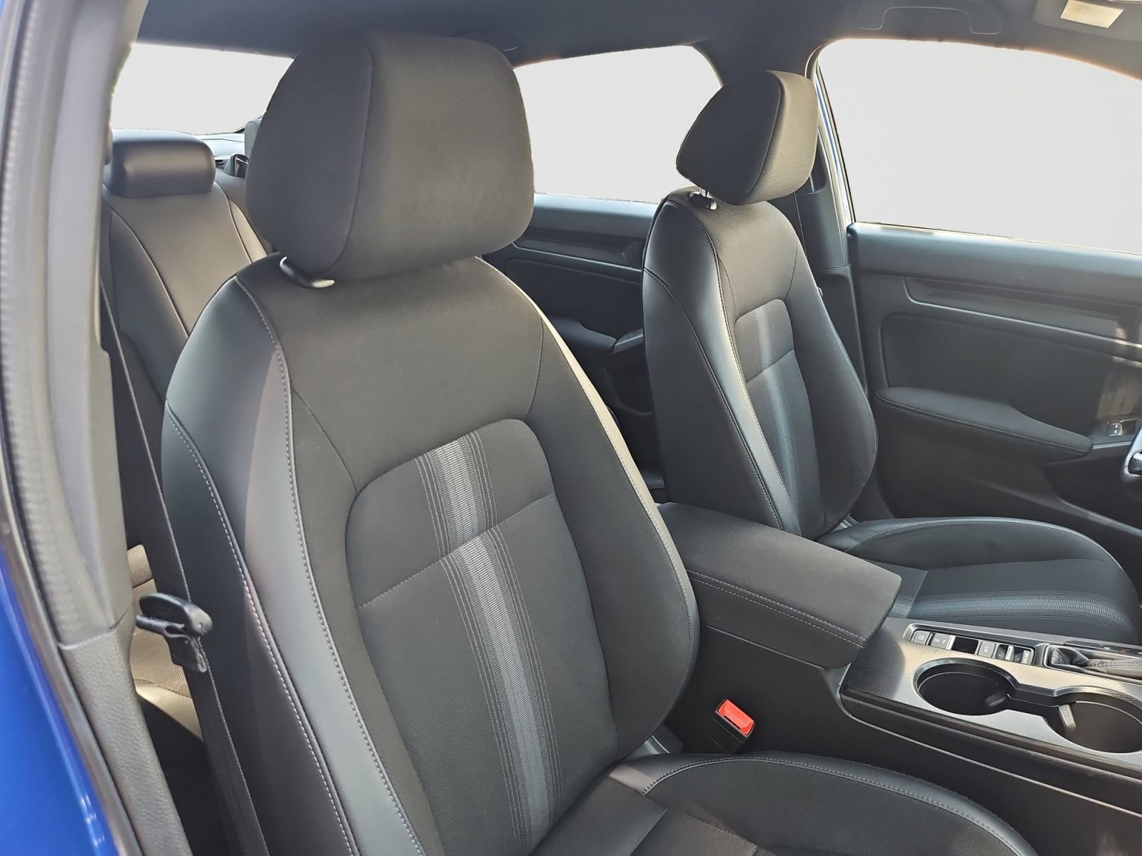 Used 2023 Honda Civic Sport image 18