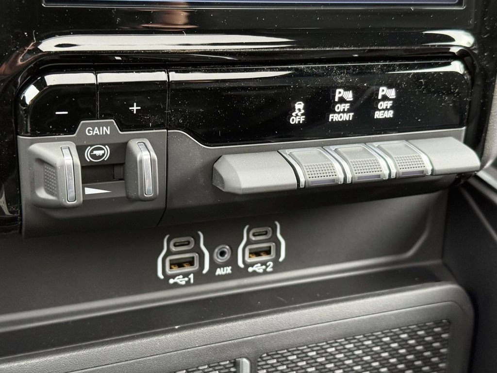 New 2026 RAM 1500 Big Horn AWD/4WD image 30