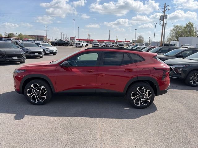 New 2026 Chevrolet Trax RS image 3