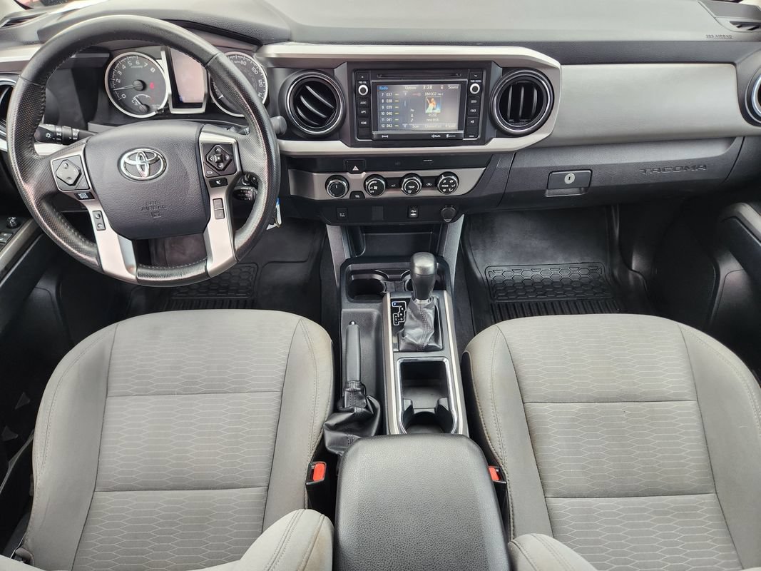 Used 2019 Toyota Tacoma SR5 AWD/4WD image 29