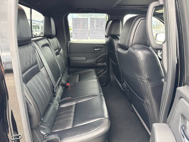 Used 2022 Nissan Frontier PRO-4X w/ Pro-4X Premium Package AWD/4WD image 10