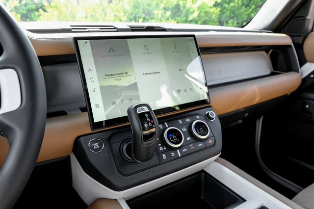 New 2026 Land Rover Defender 110 S AWD/4WD image 30