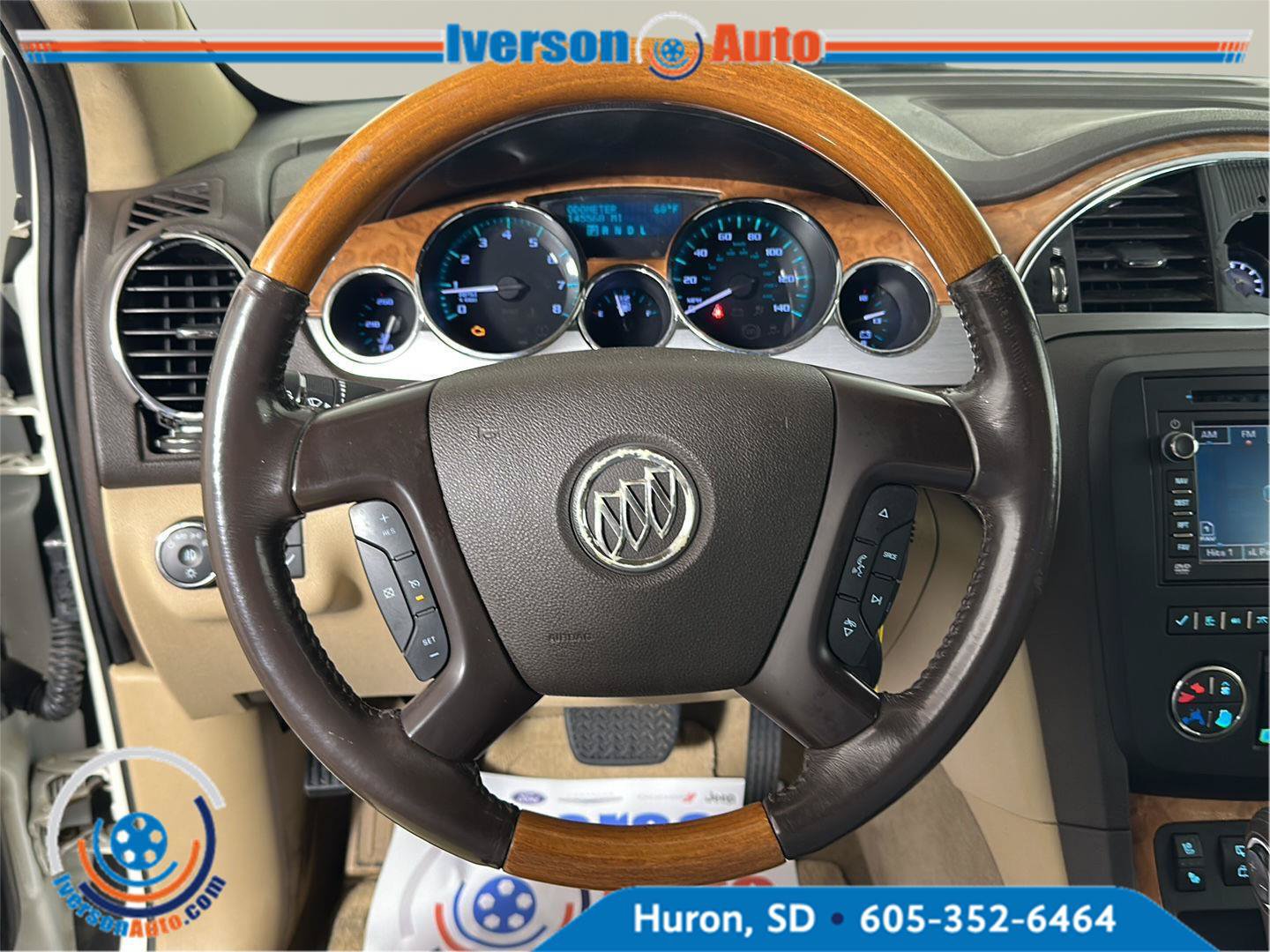 Used 2011 Buick Enclave CXL w/ Trailering Provision Package AWD/4WD image 16