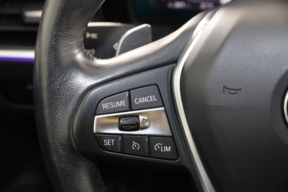 Used 2023 BMW 430i xDrive Convertible w/ Premium Package image 43