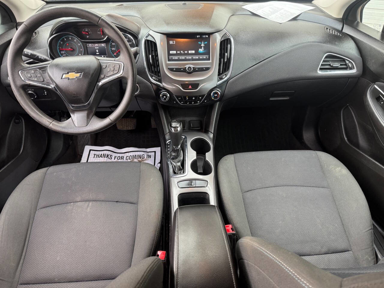 Used 2018 Chevrolet Cruze LT w/ Convenience Package image 19