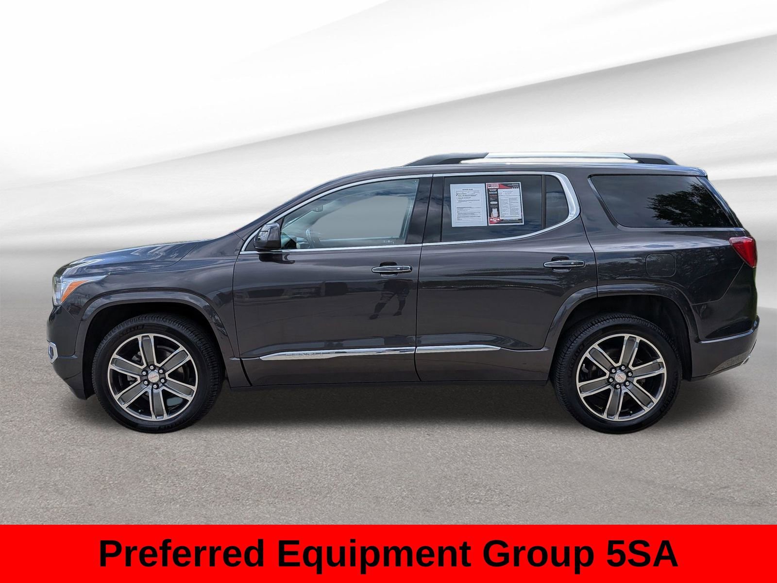 Used 2018 GMC Acadia Denali AWD/4WD image 12