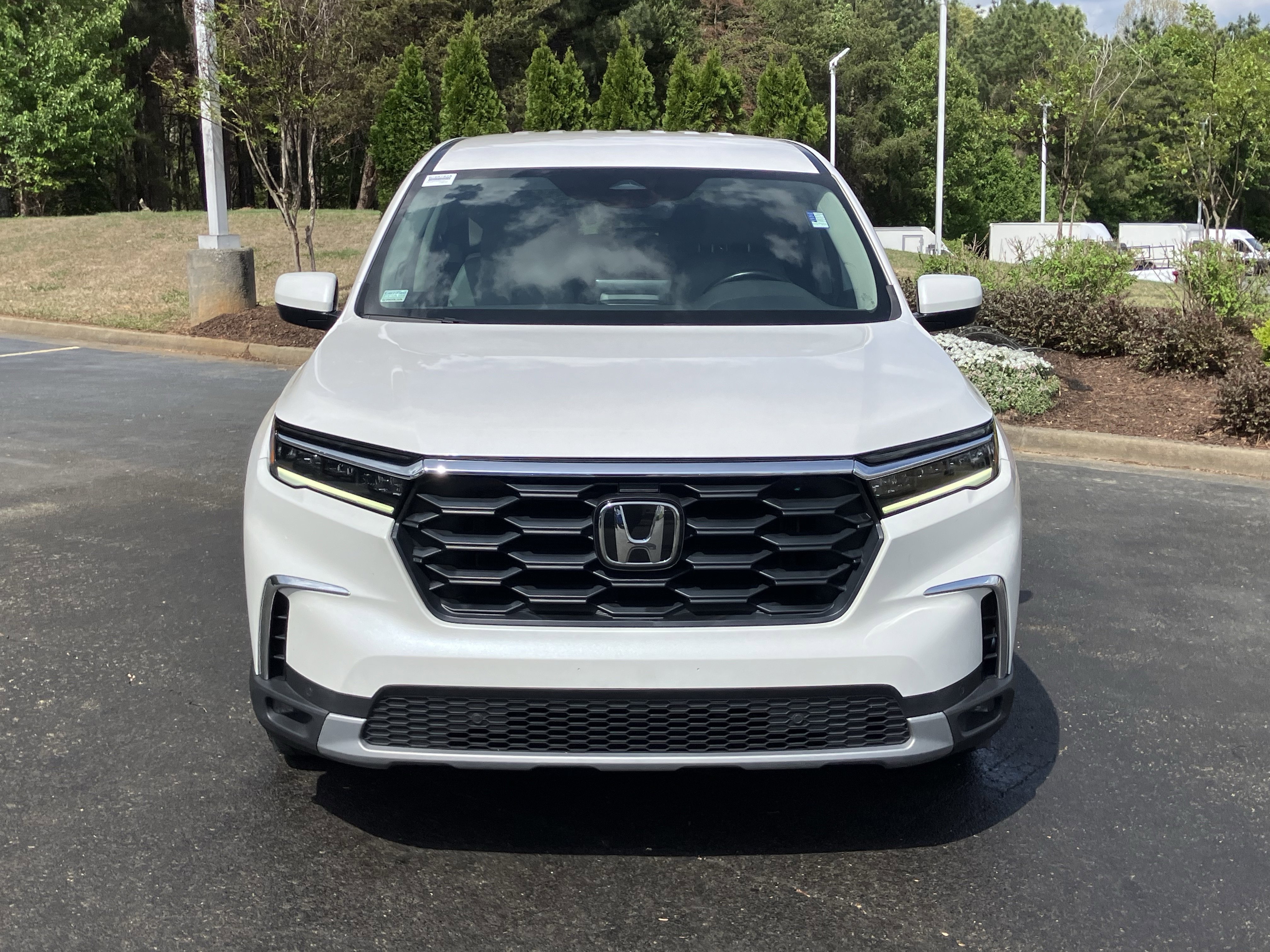 Certified 2025 Honda Pilot EX-L image 3