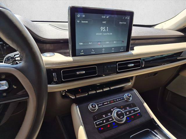 Used 2020 Lincoln Aviator Reserve w/ Equipment Group 202A AWD/4WD image 10