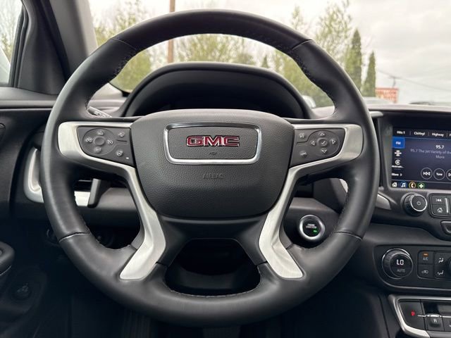Used 2024 GMC Terrain SLT AWD/4WD image 20