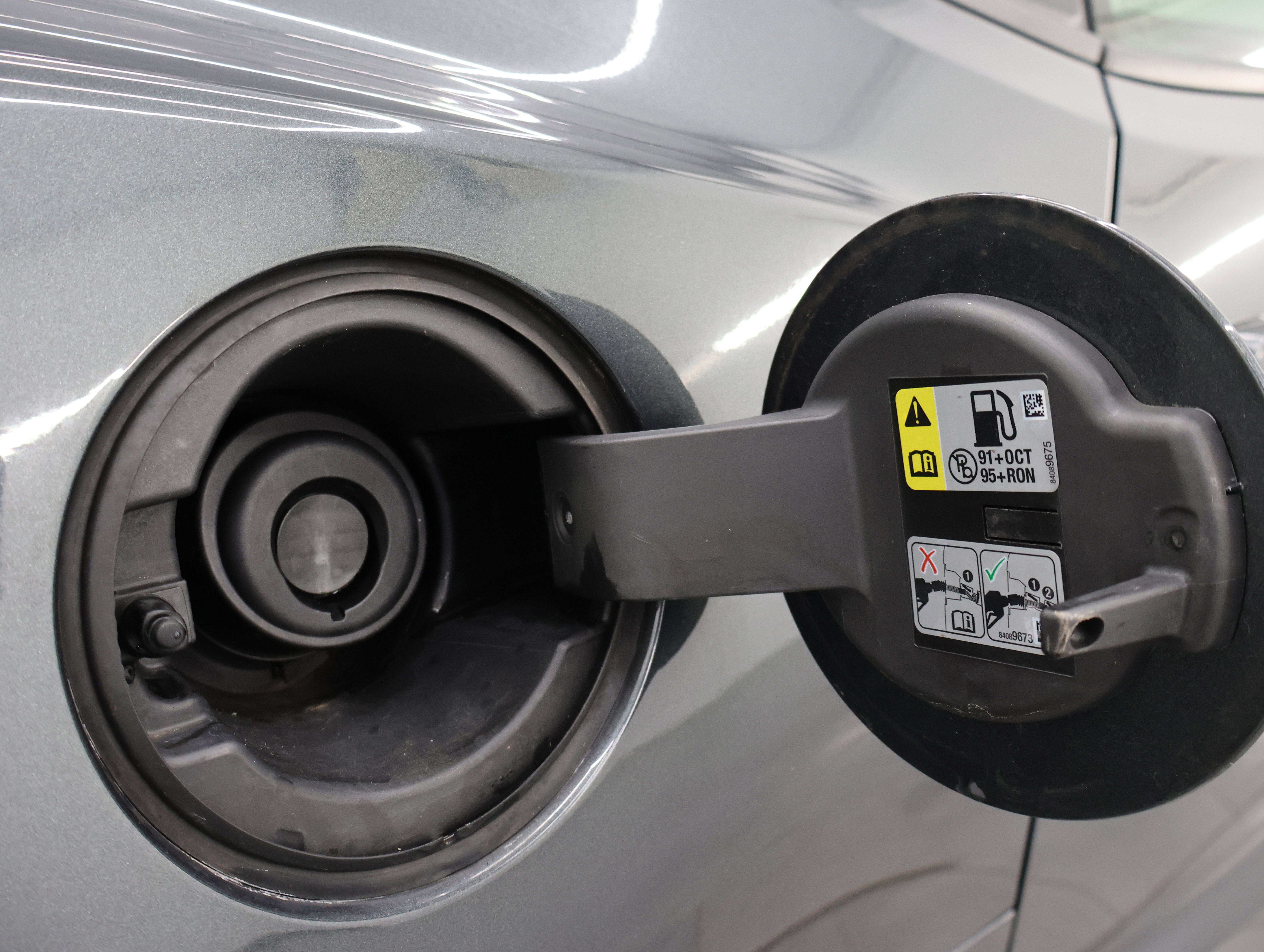 Used 2017 Chevrolet Camaro ZL1 RWD image 23