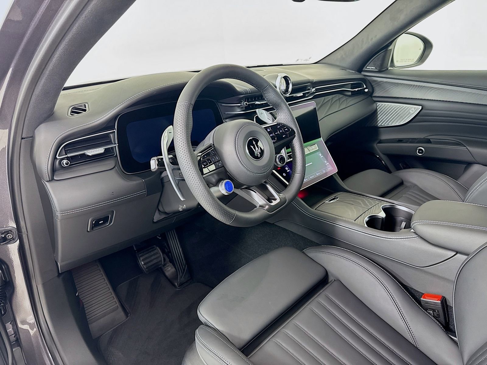 New 2025 Maserati Grecale GT AWD/4WD image 11