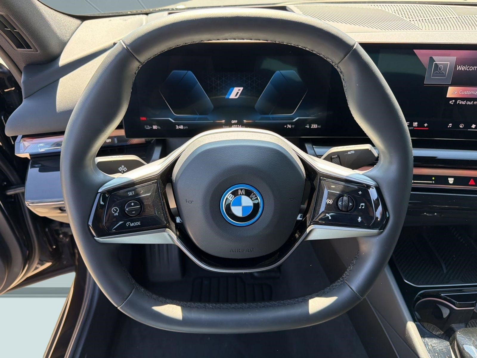 Certified 2024 BMW i5 eDrive40i w/ Premium Package RWD image 15