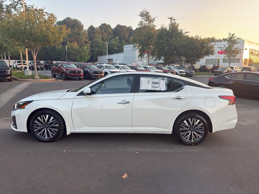 New 2025 Nissan Altima 2.5 SV w/ SV Premium Package image 4