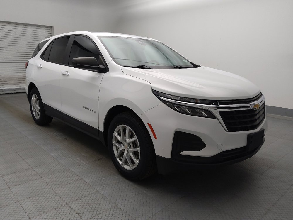 Used 2022 Chevrolet Equinox LS w/ LS Convenience Package FWD image 13