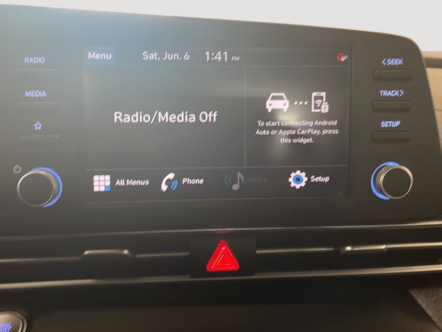Certified 2023 Hyundai Elantra SEL FWD image 24