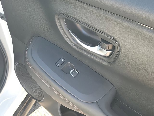 Certified 2024 Honda HR-V Sport image 7